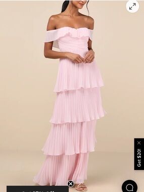 Lulus Off-Shoulder Tiered Pleated Maxi Dress - Light Pink